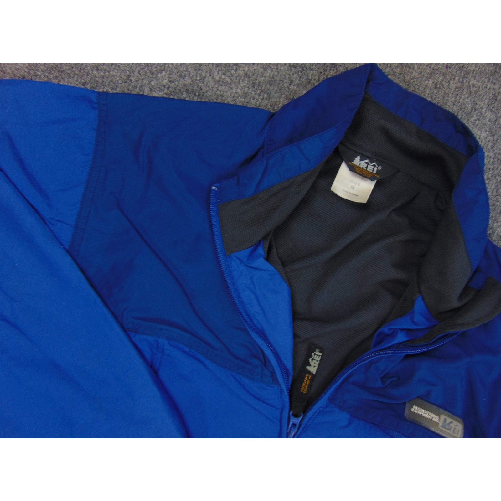 Rei Windbreaker Jacket Mens Med Blue Solid Full Zip Lightweight Gorpcore